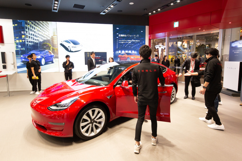 「【新車】テスラ・モデル3が日本で公開。気になる価格、ボディサイズは？」の83枚目の画像