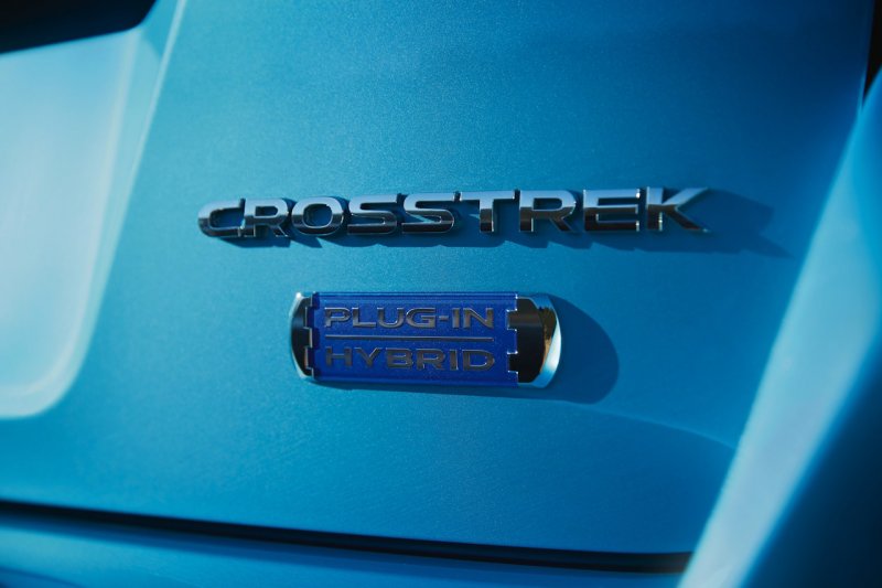「【新車】スバルから2モーターを搭載したプラグインハイブリッドの「CROSSTREK HYBRID」が登場。日本での販売は？」の10枚目の画像