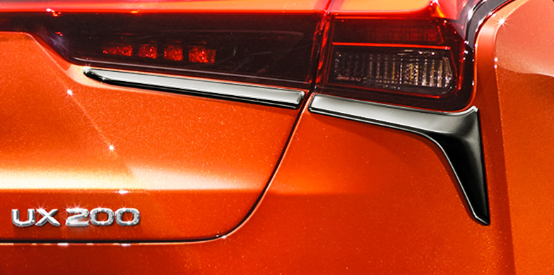 「【新車】モデリスタから、新型レクサス・UXを華々しく演出するカスタマイズパーツが登場」の13枚目の画像