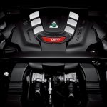 【新車】ニュルブルクリンクで量産SUV世界最速タイムを記録した究極のドライビングSUV「ステルヴィオ・クアドリフォリオ」が登場 - 9_STELVIO_Q_engine