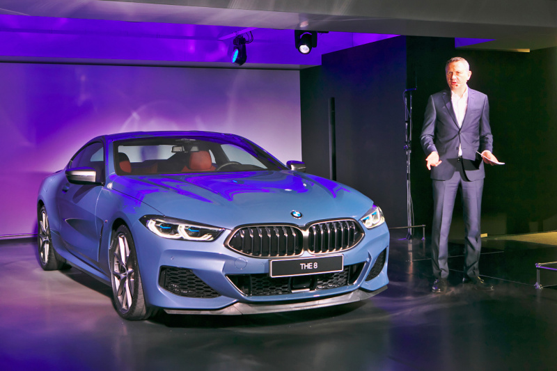 「新次元のラグジュリークーペ・BMW 8シリーズが約20年ぶりに復活！」の3枚目の画像