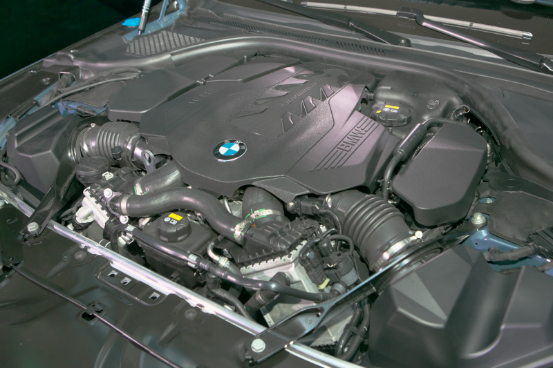 「新次元のラグジュリークーペ・BMW 8シリーズが約20年ぶりに復活！」の12枚目の画像