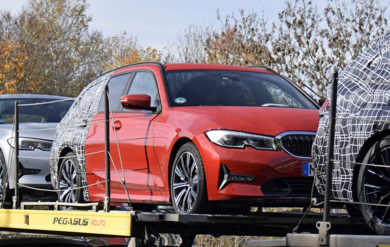 「BMW伝統の「アレ」が消えた!?  新型3シリーズツーリング、謎のカモフラージュ姿をキャッチ」の8枚目の画像