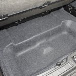 【ボルボXC40試乗】人気SUVの車内、荷室の広さ、日本車顔負けの収納スペースなどの使い勝手はどうか？ - BS0P7115