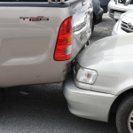 これ、事故に遭ったクルマじゃないです……バンコク駐車場のヘビーな人々 - DSC_2276
