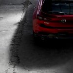 【ロサンゼルスオートショー2018】新型Mazda3がワールドプレミア。深化した「魂動デザイン」と「SKYACTIV-VEHICLE ARCHITECTURE」の走りが注目 - P1J16151s