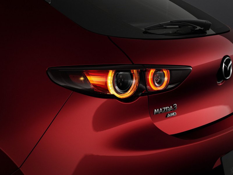 「【ロサンゼルスオートショー2018】新型Mazda3がワールドプレミア。深化した「魂動デザイン」と「SKYACTIV-VEHICLE ARCHITECTURE」の走りが注目」の6枚目の画像