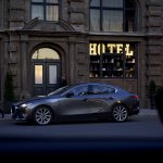 「【ロサンゼルスオートショー2018】新型Mazda3がワールドプレミア。深化した「魂動デザイン」と「SKYACTIV-VEHICLE ARCHITECTURE」の走りが注目」の18枚目の画像ギャラリーへのリンク