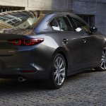 「【ロサンゼルスオートショー2018】新型Mazda3がワールドプレミア。深化した「魂動デザイン」と「SKYACTIV-VEHICLE ARCHITECTURE」の走りが注目」の20枚目の画像ギャラリーへのリンク