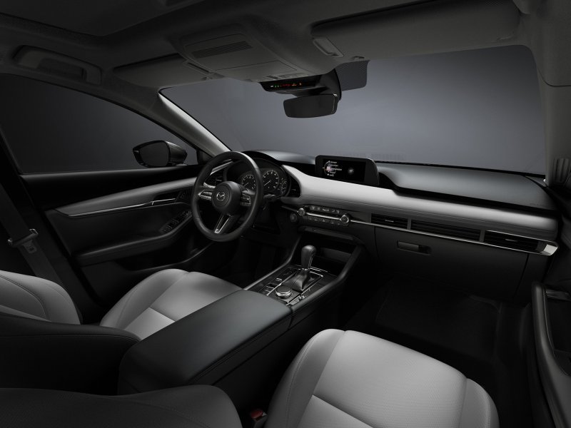 「【ロサンゼルスオートショー2018】新型Mazda3がワールドプレミア。深化した「魂動デザイン」と「SKYACTIV-VEHICLE ARCHITECTURE」の走りが注目」の32枚目の画像