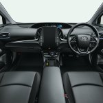 「【新車】トヨタ・プリウスがマイナーチェンジ。内・外装を一新し、安全装備もアップデート」の13枚目の画像ギャラリーへのリンク