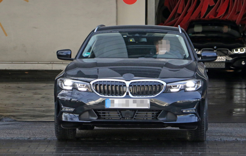 「BMW伝統の「アレ」はどうなる？ 新型3シリーズツーリングのテスト車両をキャッチ」の1枚目の画像