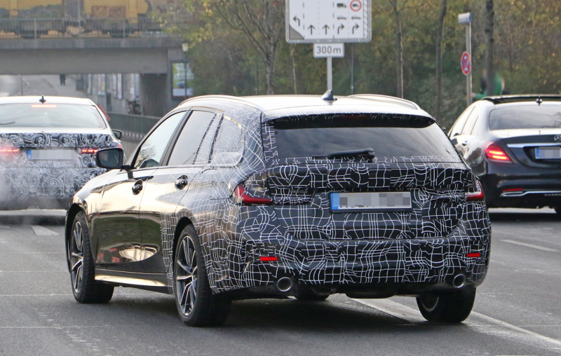 「BMW伝統の「アレ」はどうなる？ 新型3シリーズツーリングのテスト車両をキャッチ」の11枚目の画像