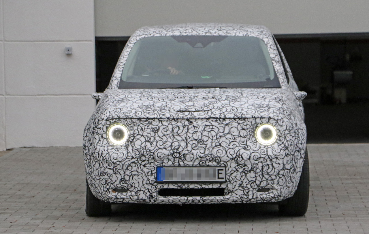 独占写真入手 ホンダ アーバンevの市販型プロトタイプを初スクープ Clicccar Com