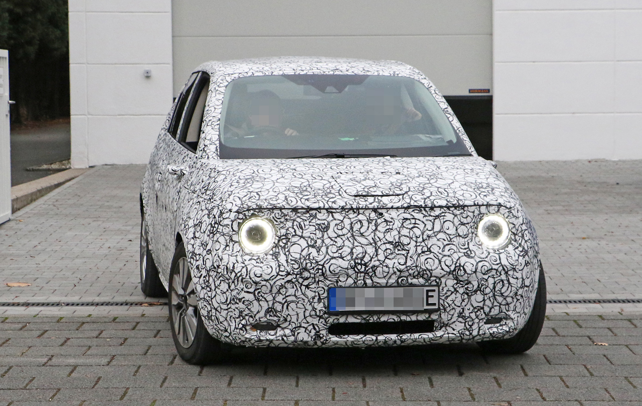 Honda Urban Ev 4 画像 独占写真入手 ホンダ アーバンevの市販型プロトタイプを初スクープ Clicccar Com