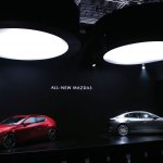 【東京オートサロン2019】新型Mazda 3（アクセラ）を日本初公開。CX-8、CX-5、ロードスターの用品装着車も出展 - P1J16201s