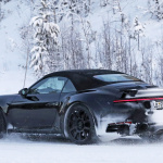 「ポルシェ・911ターボカブリオレ新型、豪雪地帯に出現。610馬力のハイパワーモデルか？」の16枚目の画像ギャラリーへのリンク