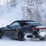 「ポルシェ・911ターボカブリオレ新型、豪雪地帯に出現。610馬力のハイパワーモデルか？」の17枚目の画像ギャラリーへのリンク