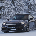 「ポルシェ・911ターボカブリオレ新型、豪雪地帯に出現。610馬力のハイパワーモデルか？」の9枚目の画像ギャラリーへのリンク