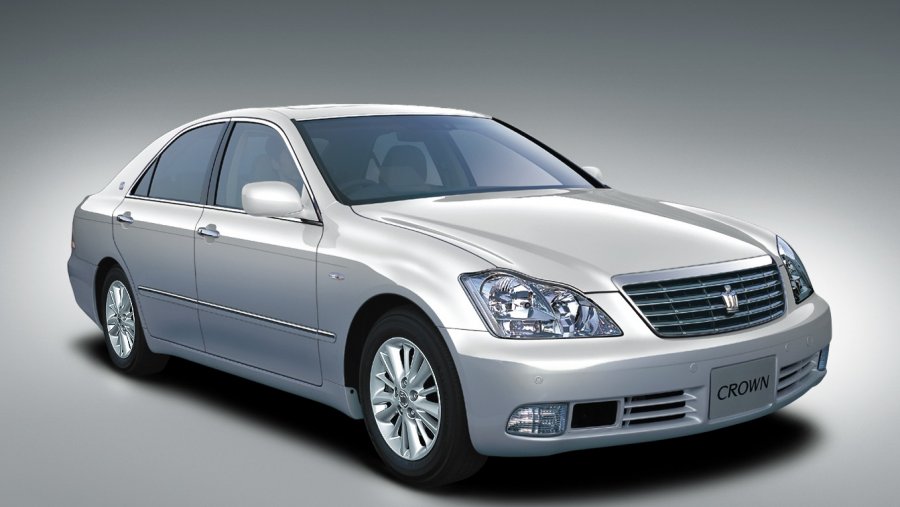 ネオ クラシックカー グッドデザイン太鼓判 番外編 新型クラウン登場 いま 歴代クラウンのデザインを振り返る 12代目 Clicccar Com