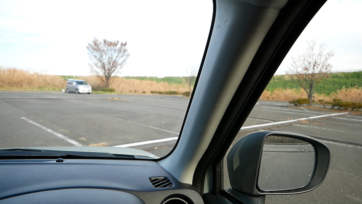 「【ミラ トコット試乗】ダイハツの「プリティ軽」トコットは一般道から高速道路まで乗り心地しっとり」の4枚目の画像