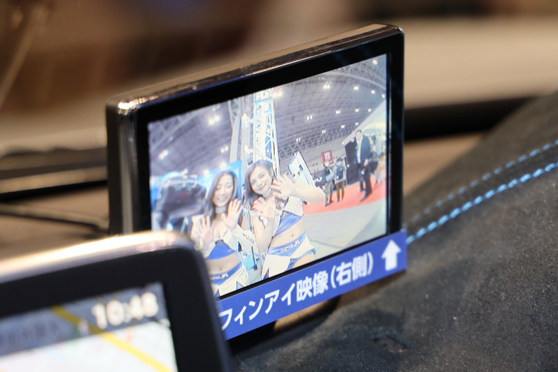 「【東京オートサロン2019】カメラ技術もここまで来た！データシステムが1カメラのスカイトップビューモニタを参考出品」の11枚目の画像