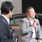 【東京オートサロン2019】メーカー系デザイナーに突撃インタビュー。マツダブースで新型「Mazda 3」をテーマにトークショー開催 - マツダ別所2名
