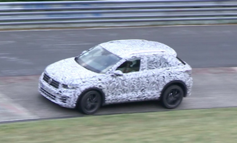 「VWの小型SUV「T-ROC」のハイパフォーマンスモデル「T-ROC R」がニュルブルクリンクを疾走」の6枚目の画像