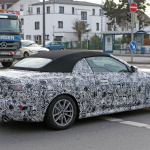 新型BMW・4シリーズ カブリオレの車内を激写。電動化は濃厚 - BMW 4 Series Convertible 8