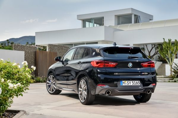「【新車】BMW X2にスポーティな存在感を際立たせた「M Performance」2モデルが追加」の12枚目の画像