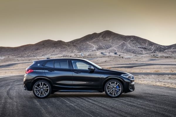 「【新車】BMW X2にスポーティな存在感を際立たせた「M Performance」2モデルが追加」の8枚目の画像