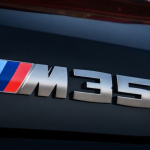 【新車】BMW X2にスポーティな存在感を際立たせた「M Performance」2モデルが追加 - P90320392_lowRes_the-new-bmw-x2-m35i-