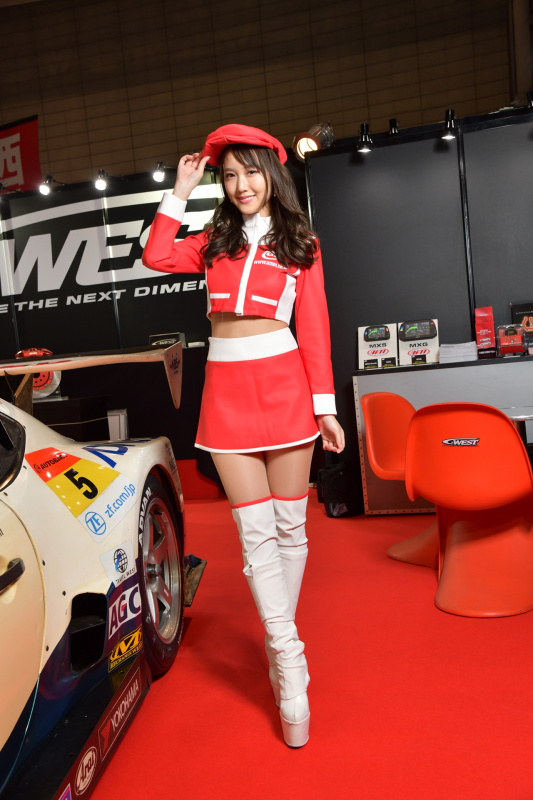 「レースクイーン大賞グランプリの林紗久羅さんのいたC-WESTブースが神ってた【東京オートサロン2019】」の9枚目の画像