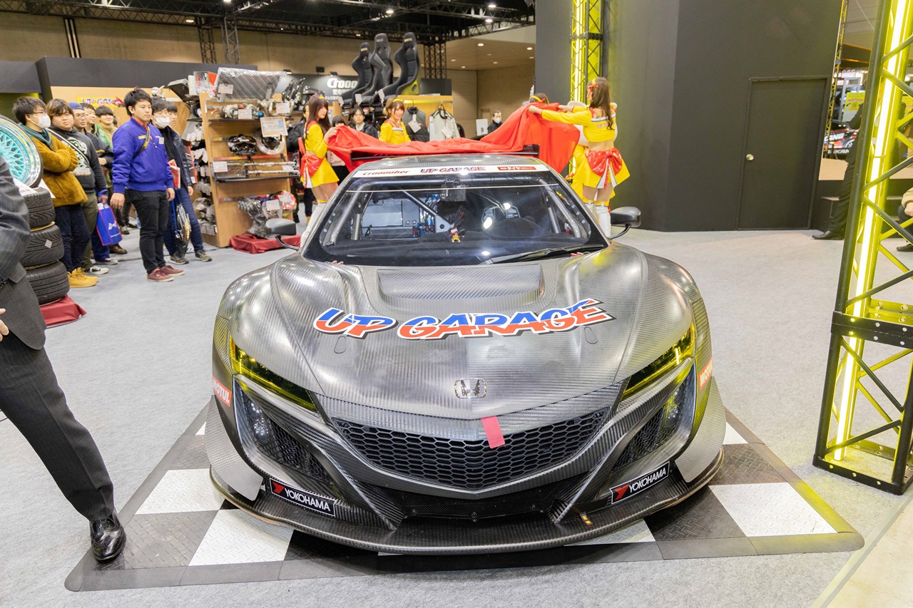 「アップガレージがマシンをNSX GT3に変更してSUPER GTに参戦【東京オートサロン2019】」の4枚目の画像