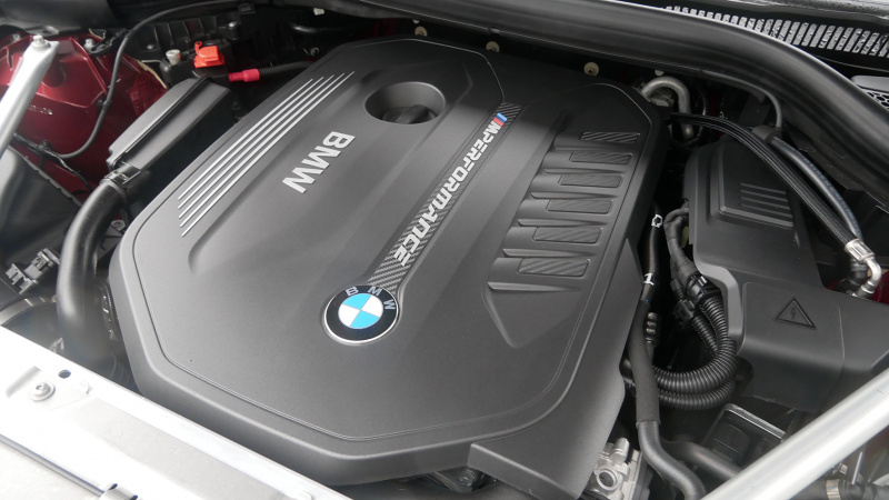 「【BMW X4 M40i試乗】360psをきっちり使いこなせる制御系が魅力」の11枚目の画像