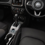 【新車】「ジープ・レネゲード」がマイナーチェンジ。洗練された外観デザインに一新し、高出力で高効率の新1.3Lエンジンを搭載 - 2018 Jeep® Renegade Limited