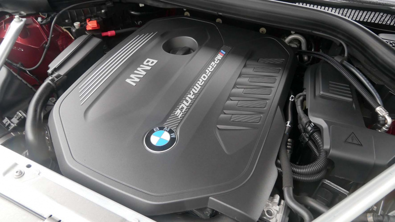「【BMW X3 M40d試乗】ジェントルかつパワフル。スポーティさが気持ちいいSUV」の2枚目の画像
