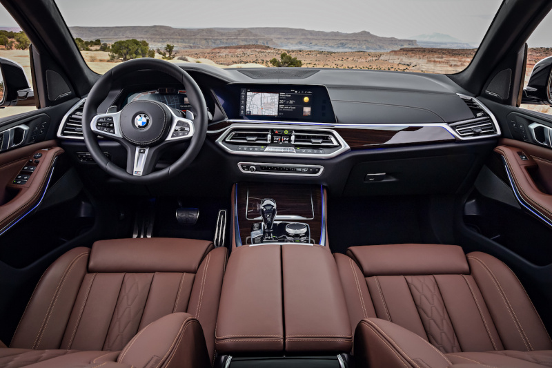 「【新車】新型BMW X5が誕生。3.0L直列6気筒ディーゼルエンジンを積む4代目は9,200,000円〜」の6枚目の画像