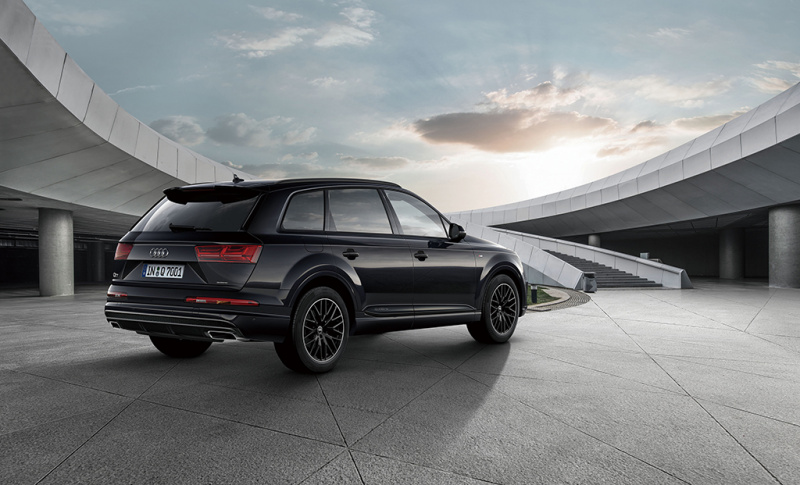 「【新車】3列シートSUVのアウディQ7に特別仕様車「Audi Q7 black styling」を設定」の6枚目の画像
