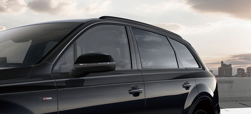 「【新車】3列シートSUVのアウディQ7に特別仕様車「Audi Q7 black styling」を設定」の4枚目の画像