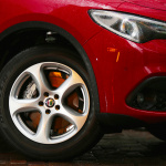「【試乗Alfa Romeo STELVIO 2.2 TURBO DIESEL Q4】春のドライブはディーゼルの良さと官能のデザインを融合した最新SUV「アルファロメオ ステルヴィオ」 でスタート(PR)」の42枚目の画像ギャラリーへのリンク