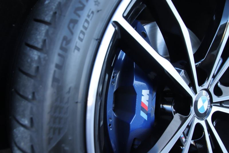 「BMW330iMSportはしっかりボディで家族みんなが乗れる疲れ知らずの上級ファミリーカー【井出有治 試乗】」の11枚目の画像