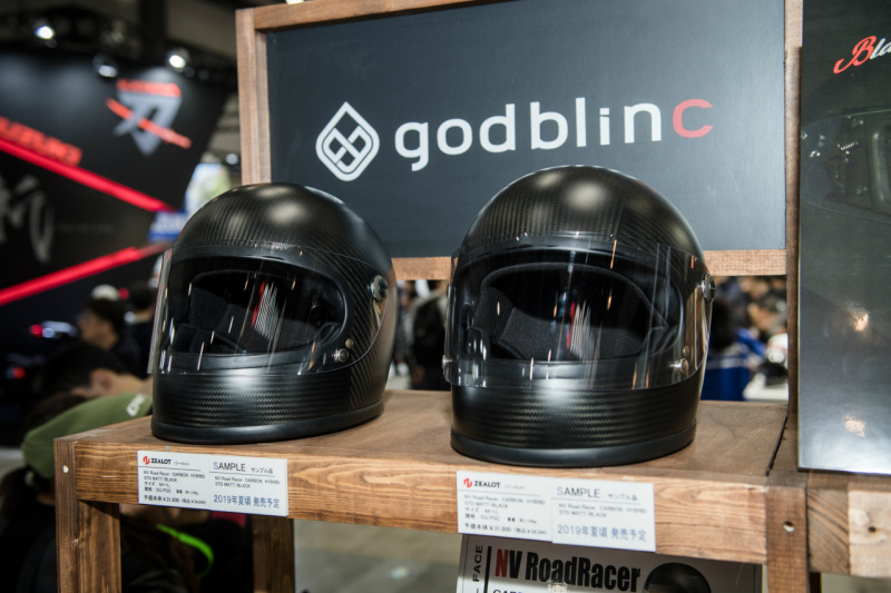 新進気鋭の注目ブランド「ゴッドブリンク」が新ヘルメットを続々発表 ...