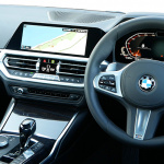 「【BMW 330i Mスポーツ試乗】軌跡をたどって50mバック。新3シリーズのリバース・アシスト機能の用途は？」の10枚目の画像ギャラリーへのリンク