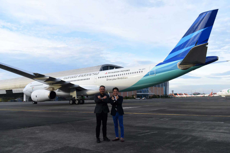 「三菱自動車のロゴ入りガルーダ・インドネシア航空の特別塗装機が運用開始」の2枚目の画像