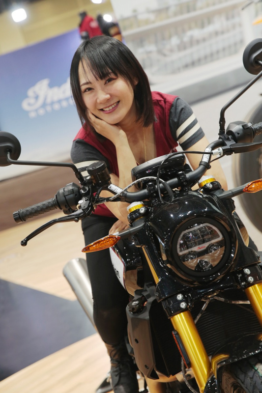「理想のバイク女子見つけた！@インディアン モーターサイクル【東京モーターサイクルショー2019美女めぐり その1】」の4枚目の画像