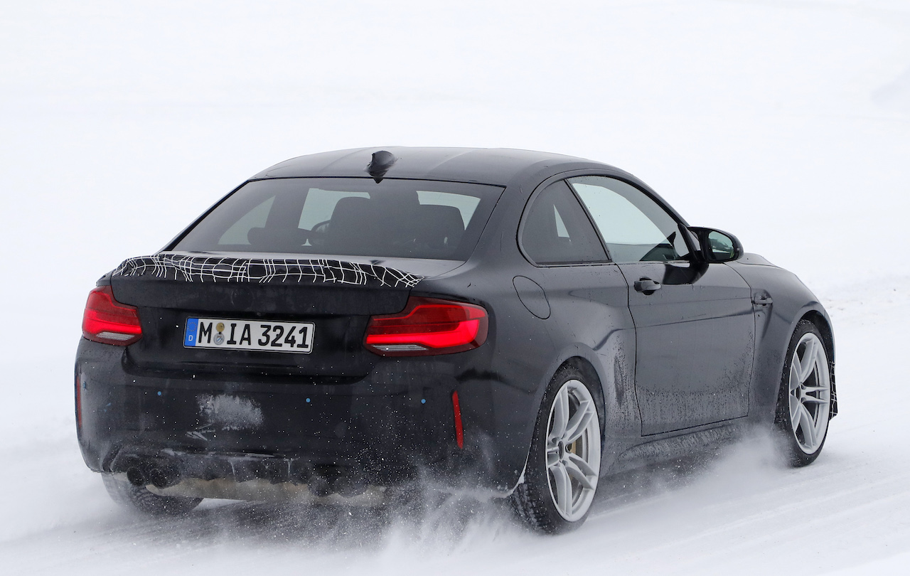 「BMW M2のトップモデルとなる「CS/CSL」の市販型プロトタイプをキャッチ」の16枚目の画像