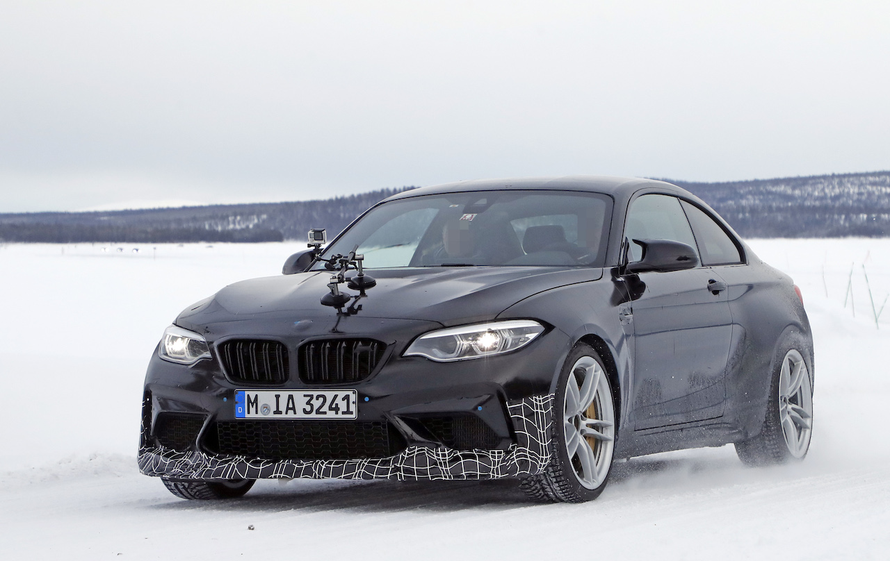 「BMW M2のトップモデルとなる「CS/CSL」の市販型プロトタイプをキャッチ」の3枚目の画像