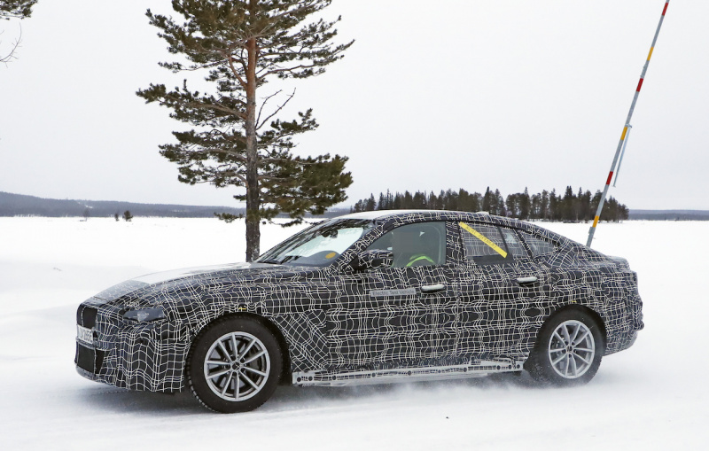 「BMW初のEV4ドアクーペ「i4」、クラス最速の加速力が判明」の5枚目の画像