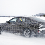BMW初のEV4ドアクーペ「i4」、クラス最速の加速力が判明 - BMW i4 winter 8